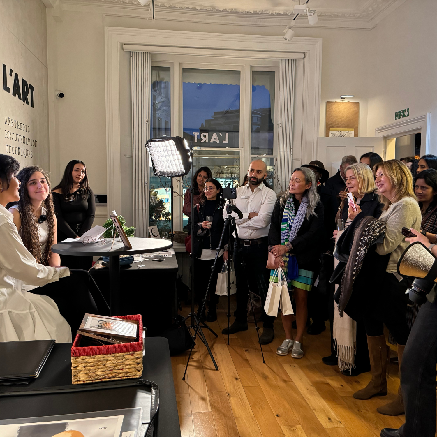 “Haiku, Art & Emotion – A Shared Moment at L’Art”